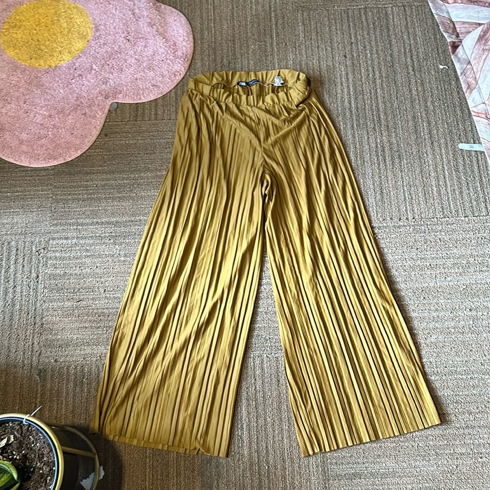 Zara Women’s Size S Brown Palazzo Pants